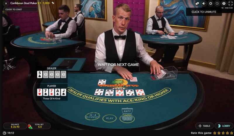 Caribbean Stud Poker khác gì với Texas Hold’em?