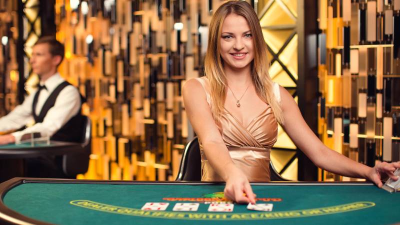 Caribbean Stud Poker là gì?